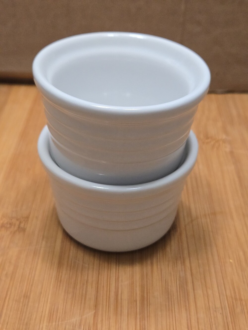 Le Creuset Stackable Stoneware All White Ramekins (Set of 2) Custard Cup